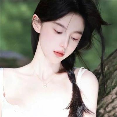 布劳涅森林的女人们